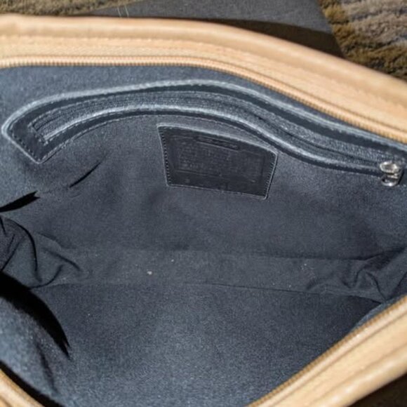 Coach Ergo Shoulder Hobo Neoprene 6203 - Picture 4 of 8